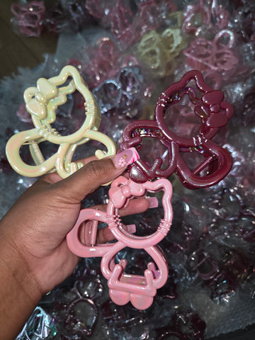 Hello Kitty Claw Clips
