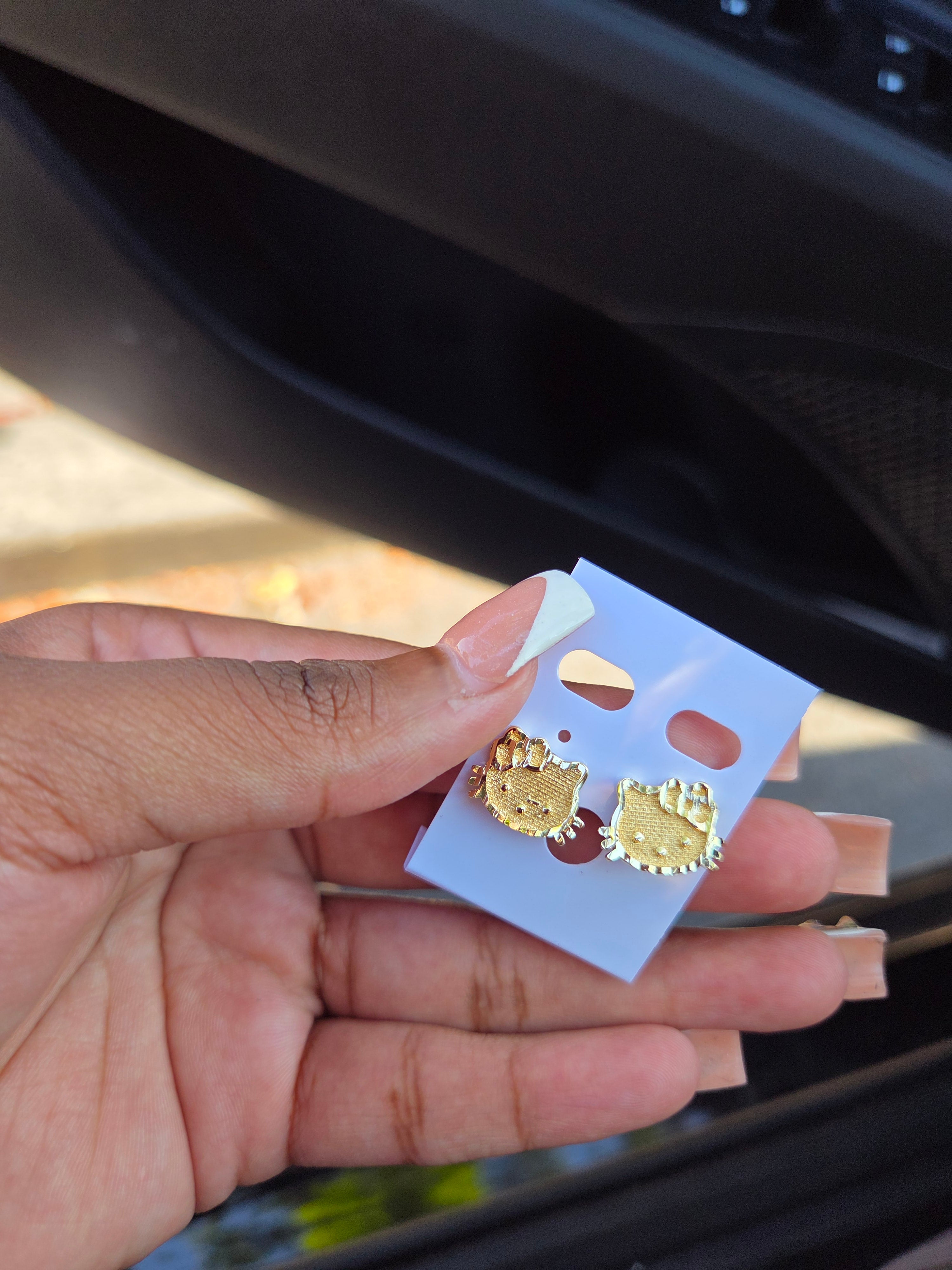 Hello Kitty Face Stud Earrings