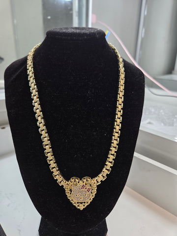 Hello Kitty Pink Bow Rollie Chain