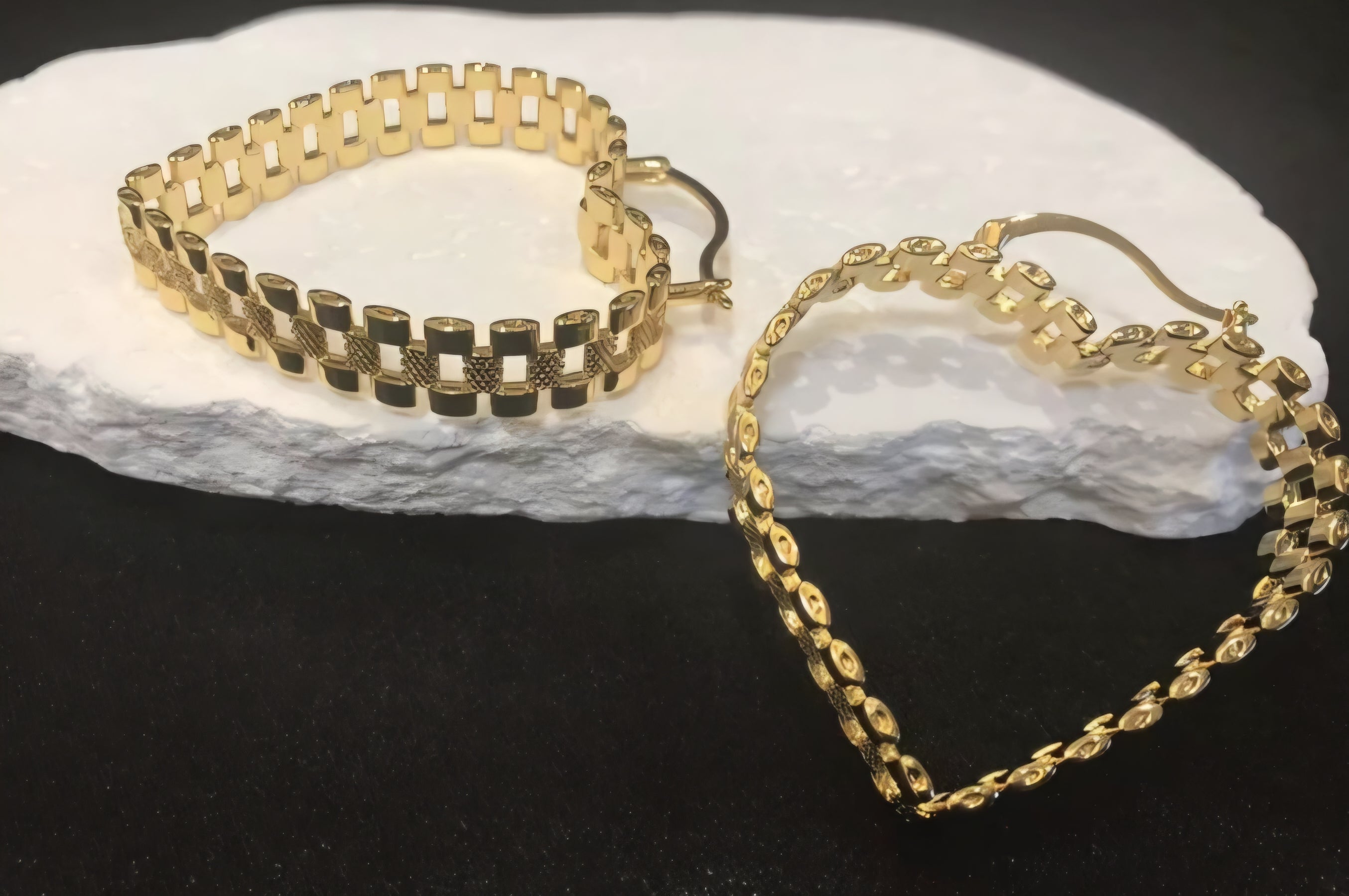 Rollie Heart Earrings
