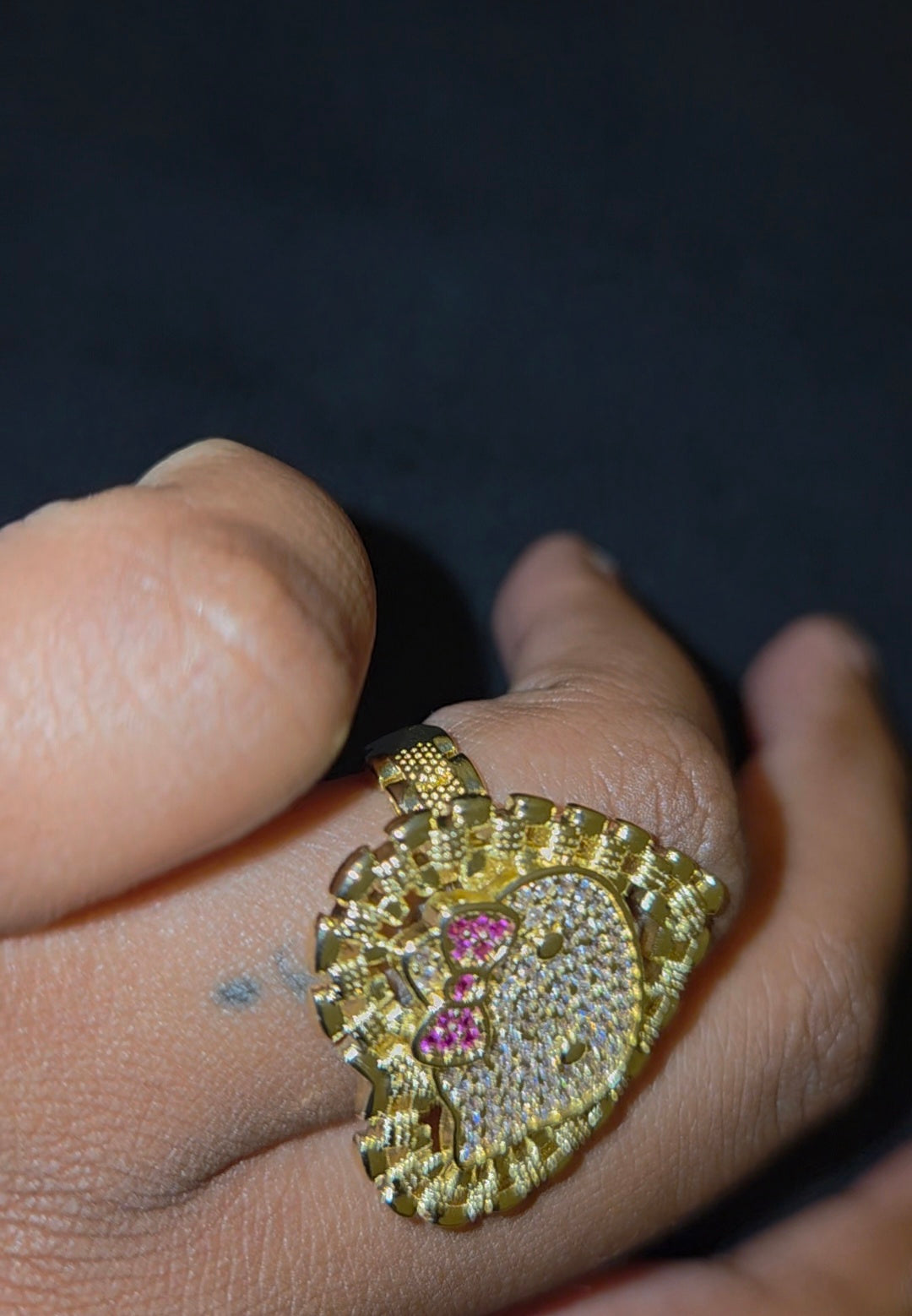 HK Pink Bow Rollie Ring